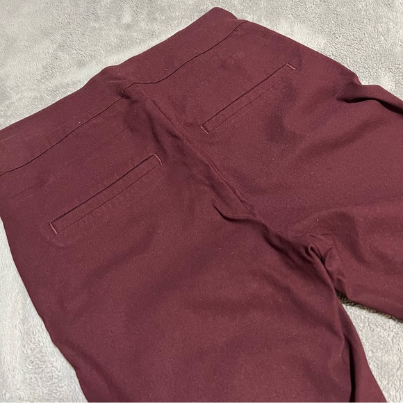 RW&CO | Red Wine Coloured City Legging - Picture 5 of 11